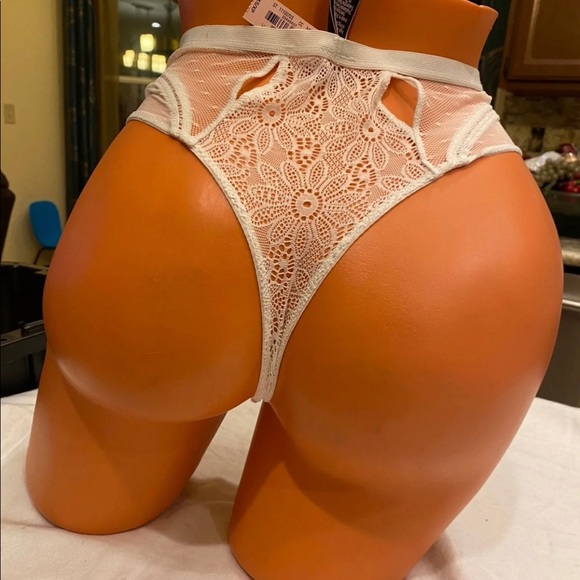 Victoria secret sexy panties new - Picture 2 of 3